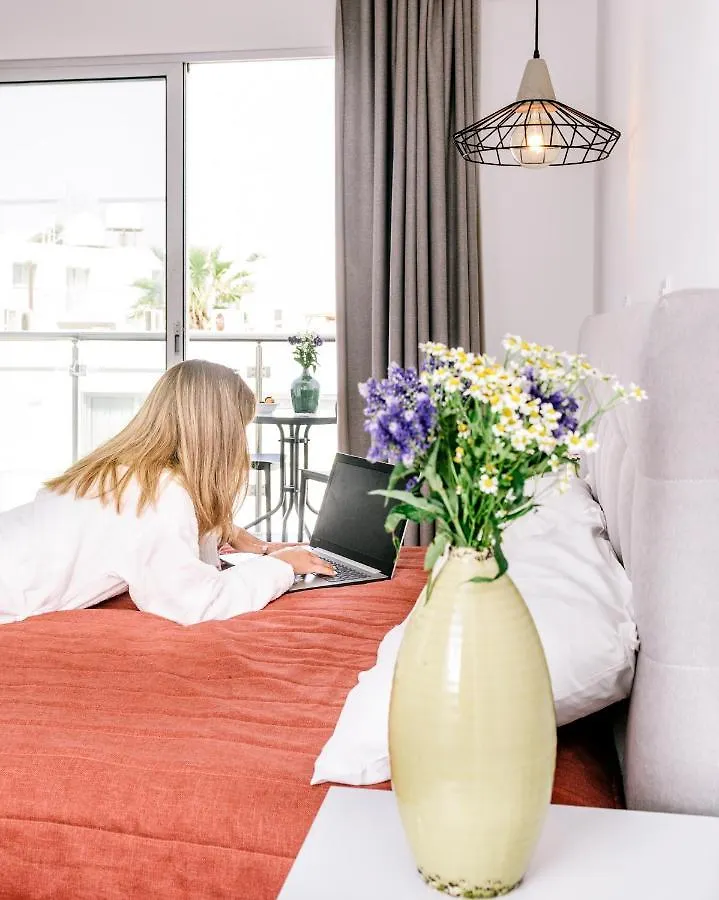 דירה איה נאפה River View Boutique Apts