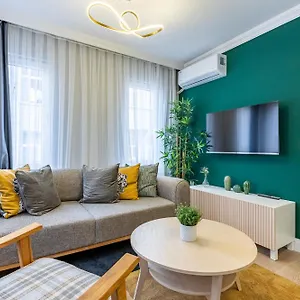 Balat Apartments-orange And Blue Апартаменты Стамбул